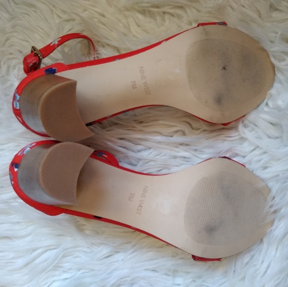 Nine West Floral Red Strappy Heels - Picture 5 of 6